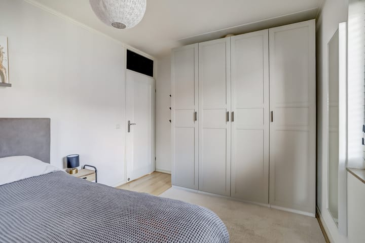 Photo 25 of Molenveldstraat 18