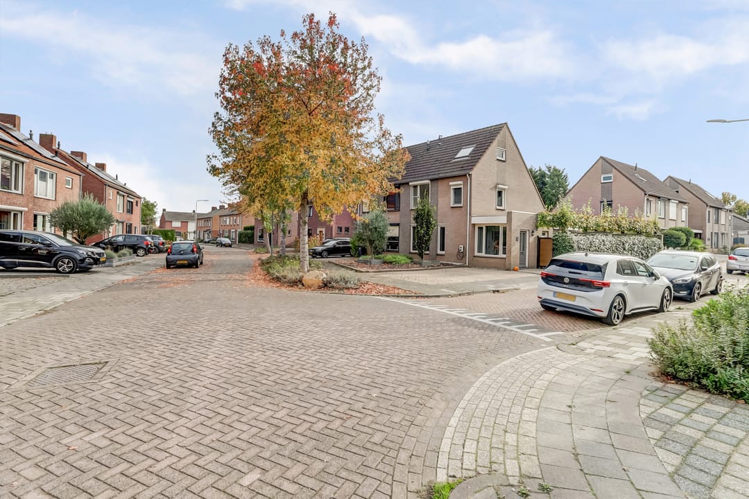 Foto 46 van Molenveldstraat 18