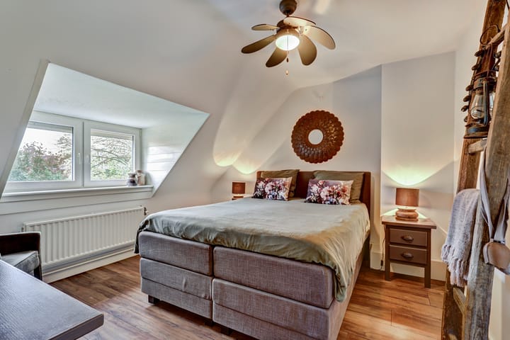 Foto 13 van van Schelbergenstraat 57