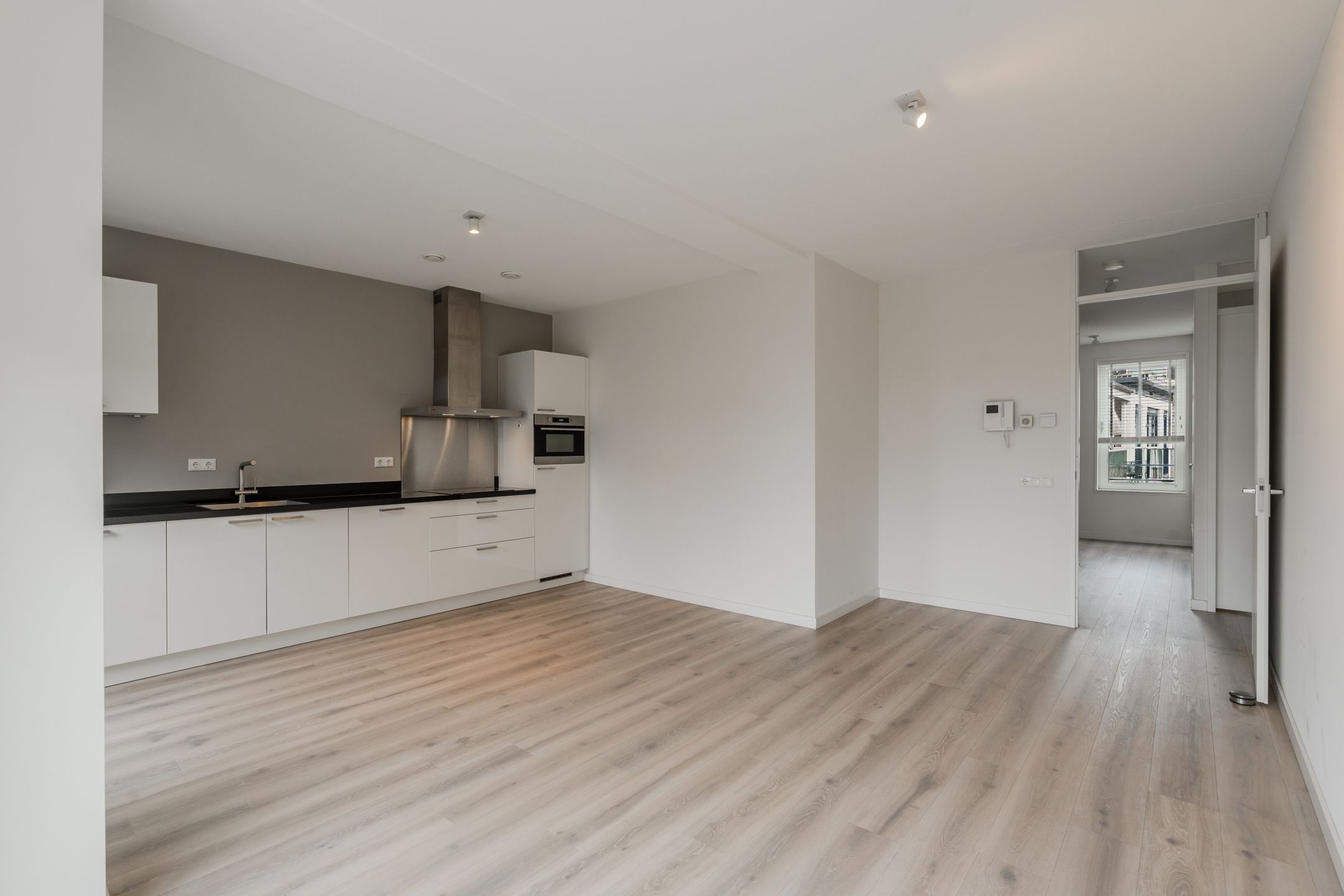 Foto 12 van Willem Dudokhof 205