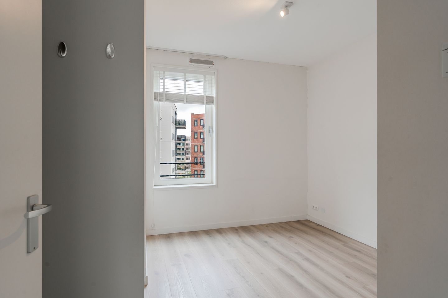 Foto 25 van Willem Dudokhof 205