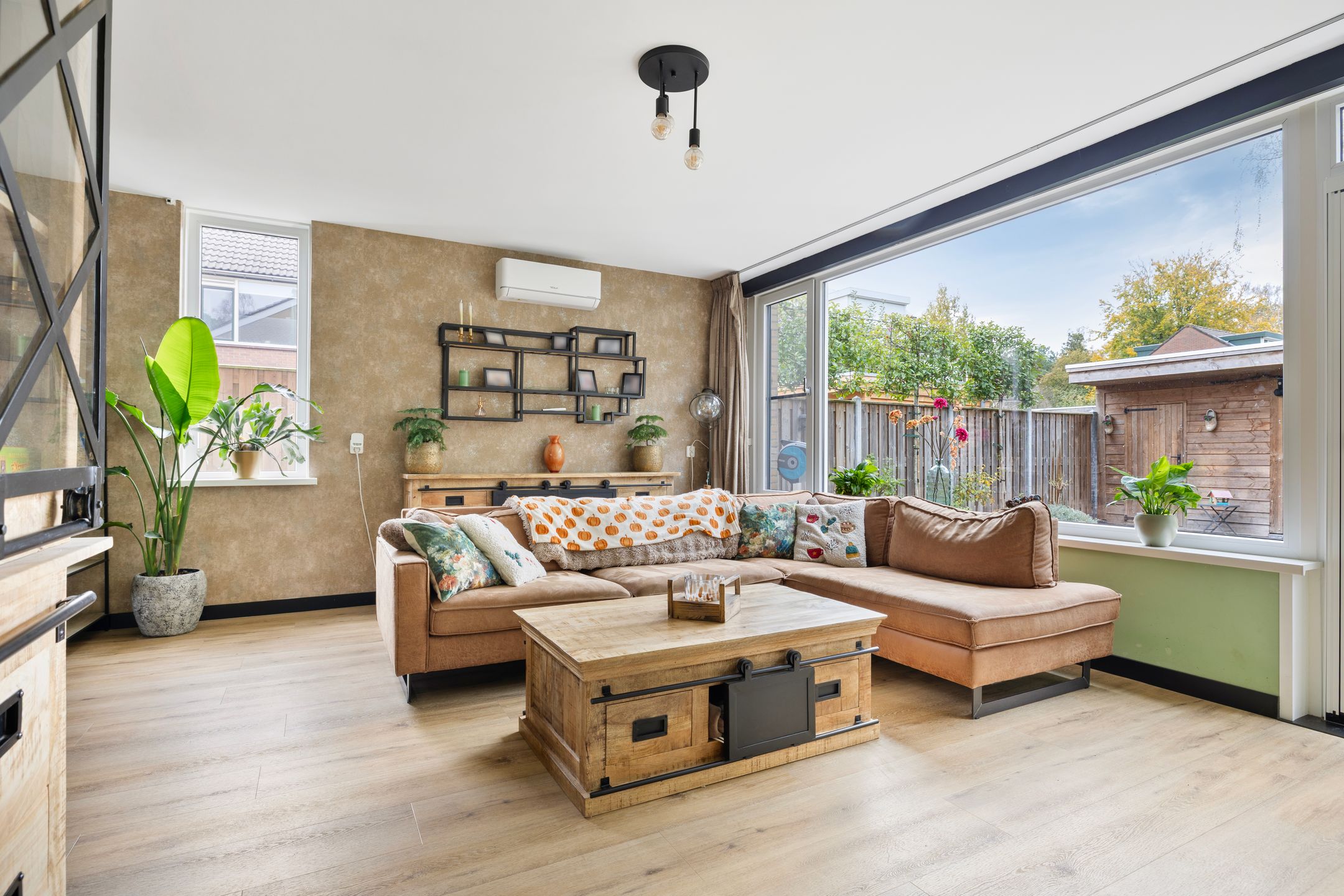 Photo 3 of Travertin 30