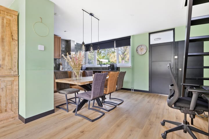 Photo 11 of Travertin 30