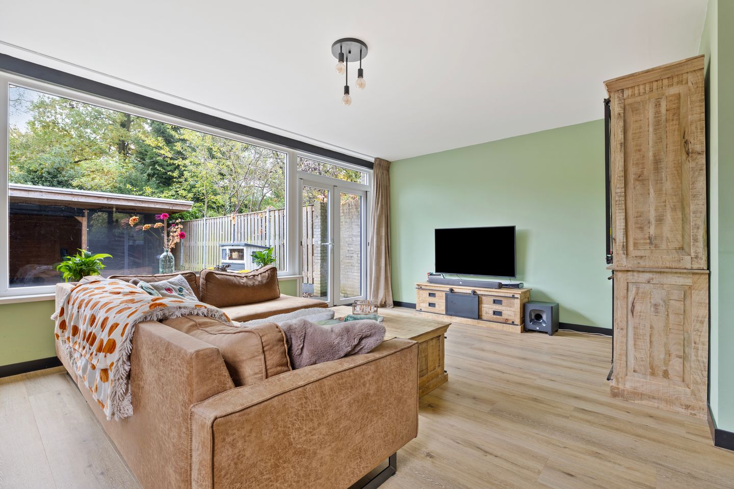 Photo 20 of Travertin 30