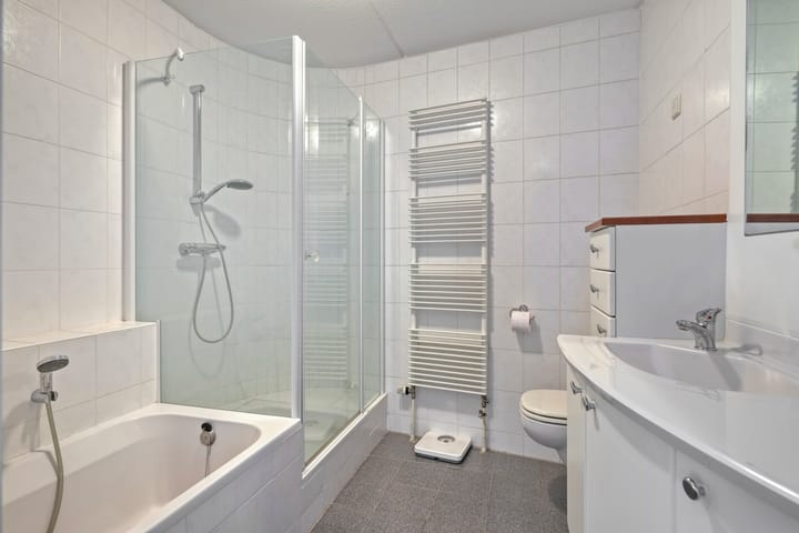 Photo 6 of Hoofdstraat 81-D