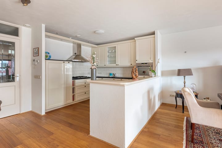 Photo 19 of Hoofdstraat 81-D