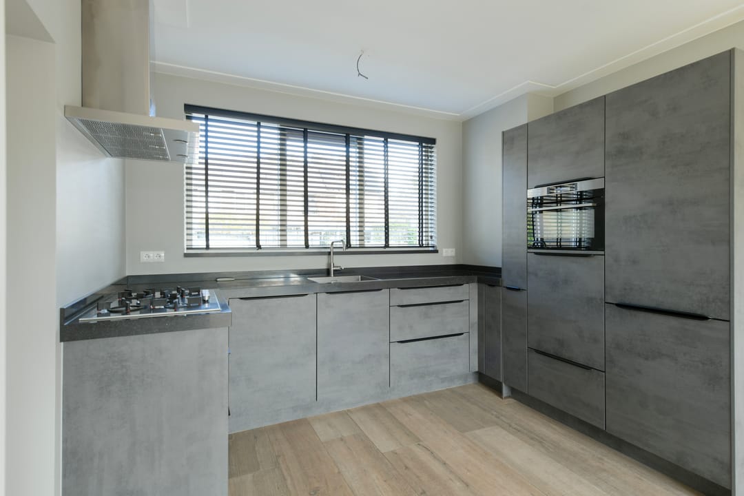 Foto 8 van Delta 199