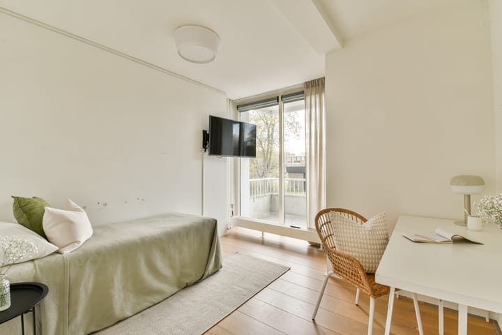 Photo 13 of Van Boshuizenstraat 1