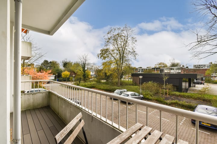 Photo 17 of Van Boshuizenstraat 1