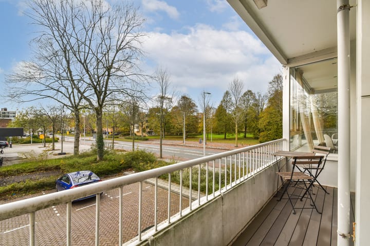 Photo 19 of Van Boshuizenstraat 1