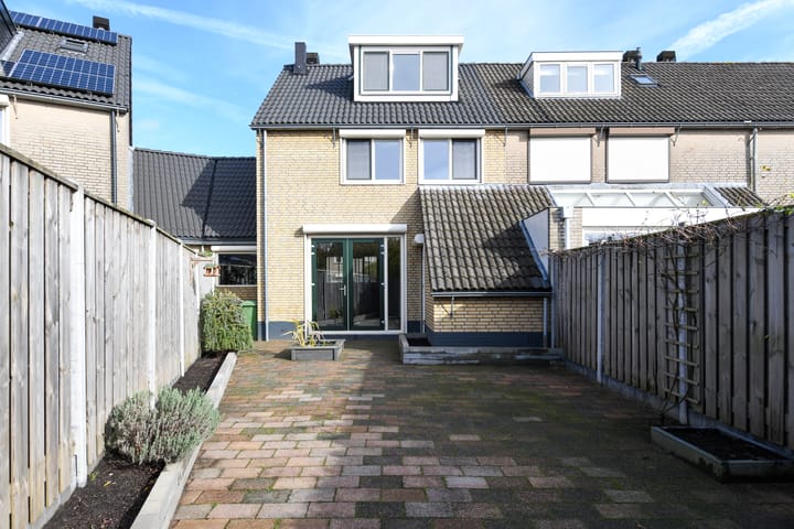 Foto 28 van Delta 199