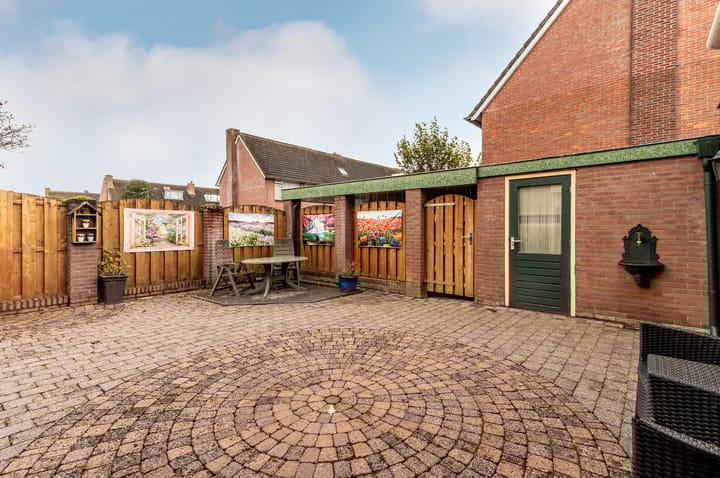 Photo 40 of Couperuslaan 61