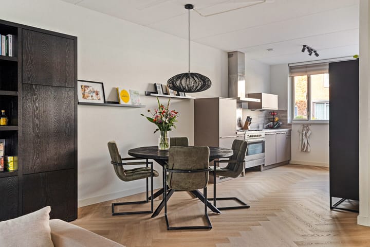 Foto 6 van Mariniersstraat 36