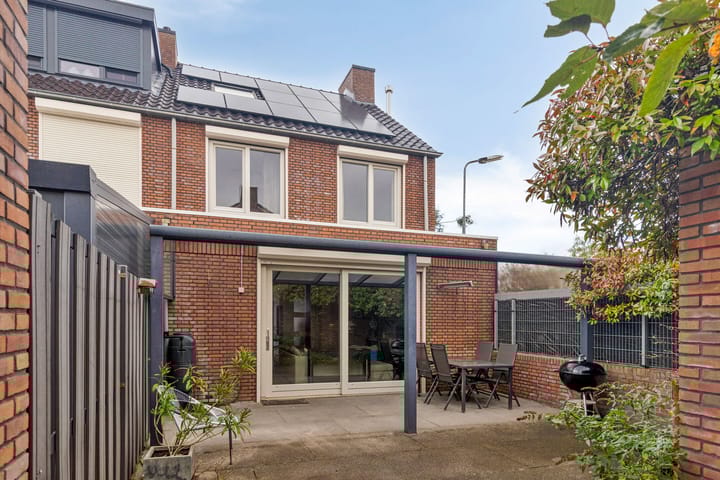 Foto 13 van Mariniersstraat 36