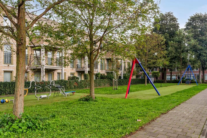 Foto 26 van Mariniersstraat 36