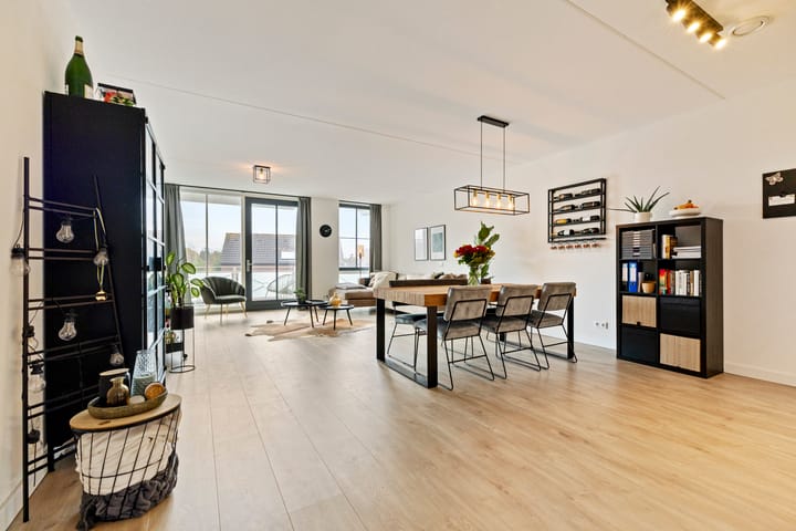 Photo 10 of Runweg 2-L