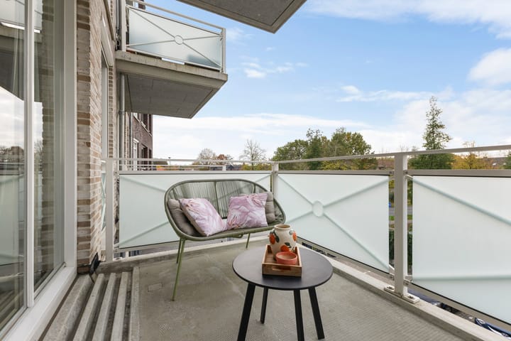 Photo 11 of Runweg 2-L