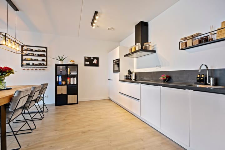 Photo 18 of Runweg 2-L