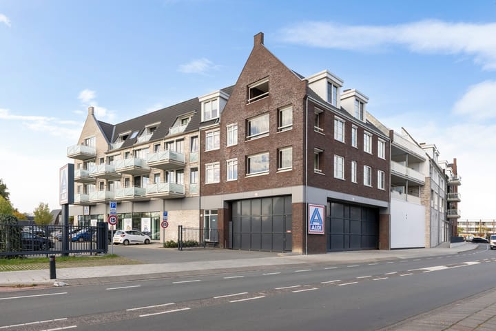 Photo 32 of Runweg 2-L