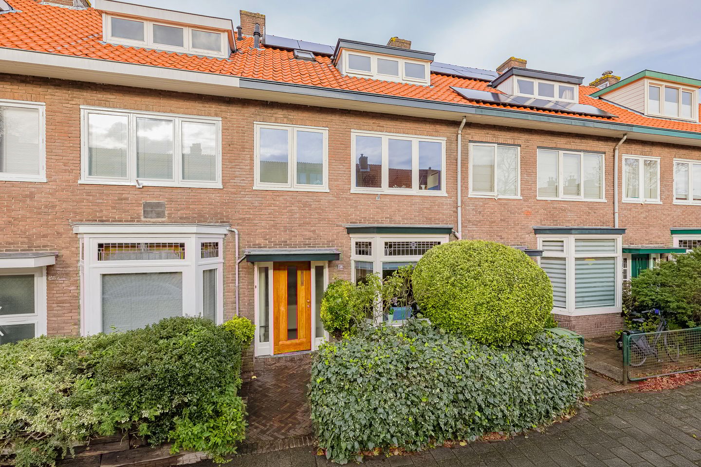 Photo 1 of Middenweg 153