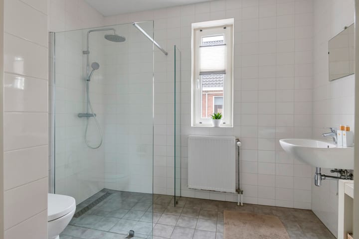 Foto 21 van De Binnenplaats 39