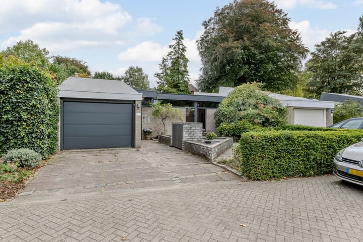 Photo 32 of Bredaseweg 323-B