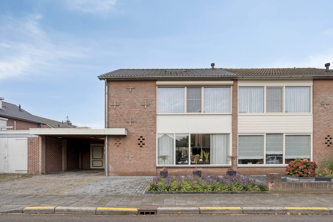 Photo 2 of van Goenstraat 9