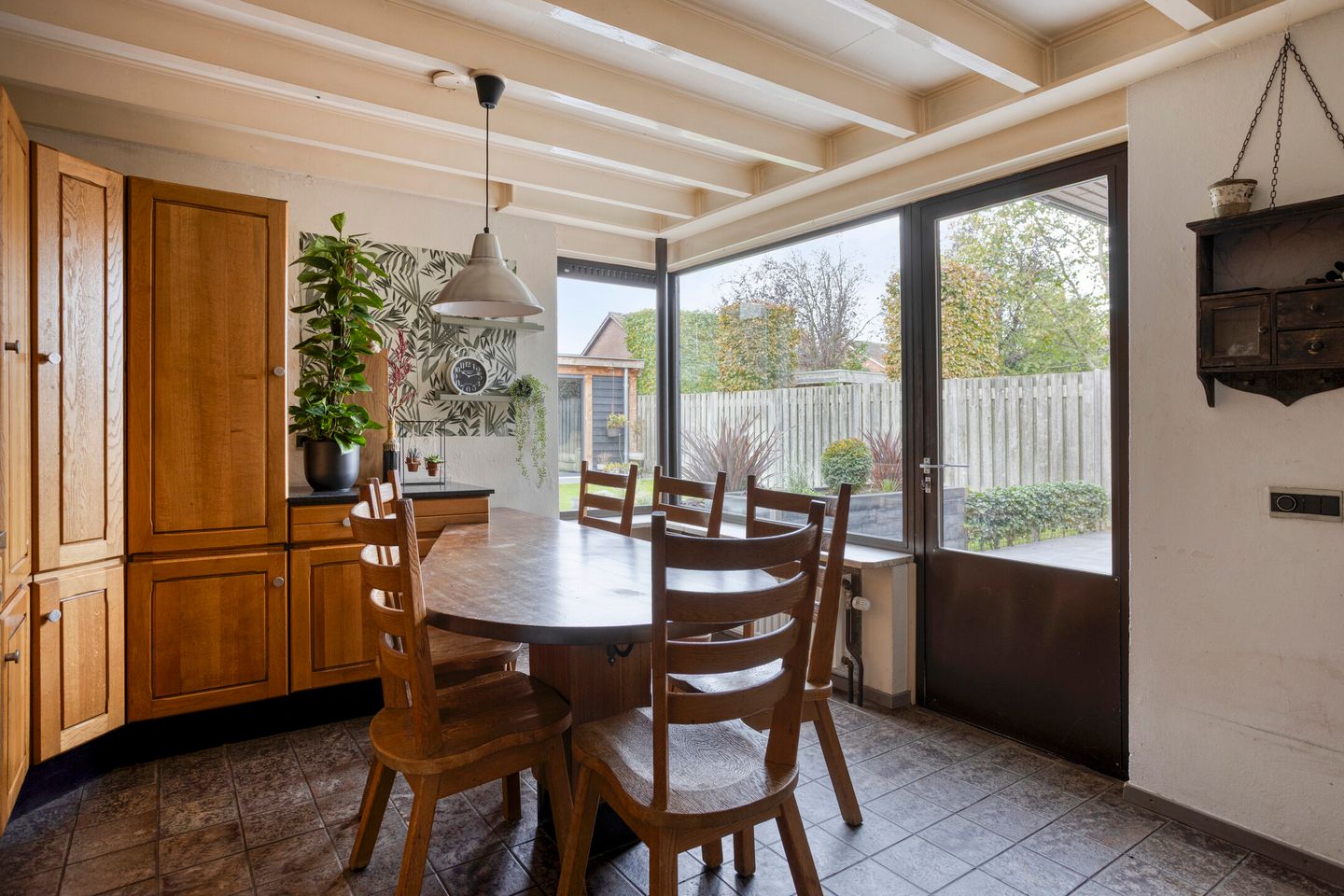 Photo 19 of van Goenstraat 9