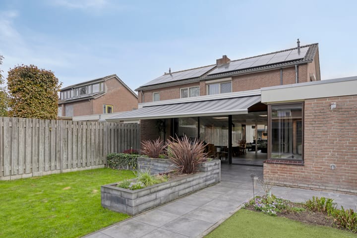 Foto 44 van van Goenstraat 9