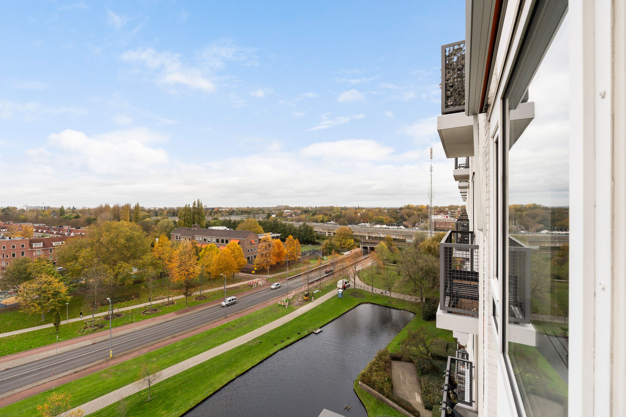 Foto 3 van Suze Groeneweglaan 277