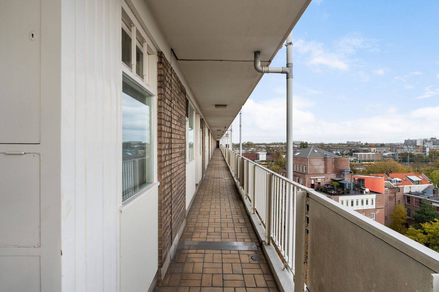 Foto 25 van Suze Groeneweglaan 277