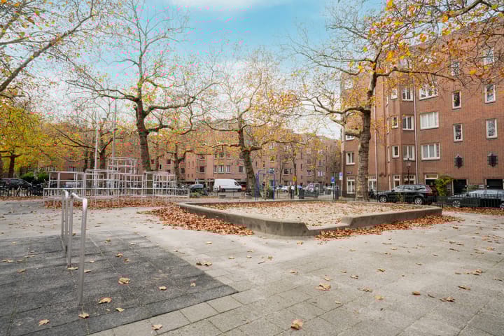 Foto 37 van Bertelmanstraat 10-2