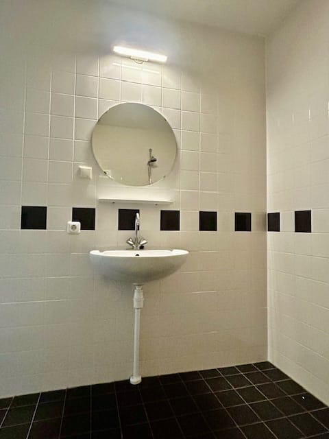 Photo 12 of Hollandsestraat 42