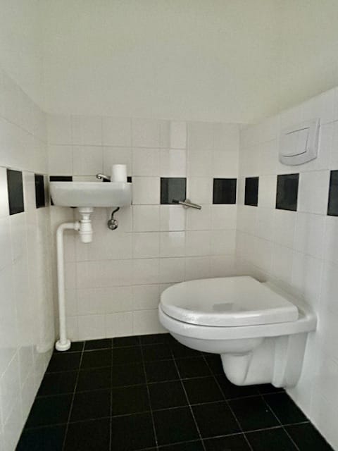 Photo 14 of Hollandsestraat 42