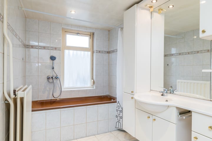 Photo 17 of Servatiusstraat 15