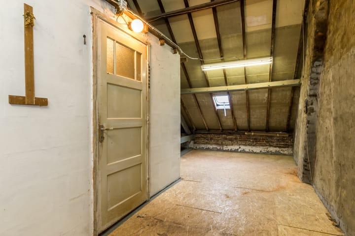 Photo 34 of Servatiusstraat 15