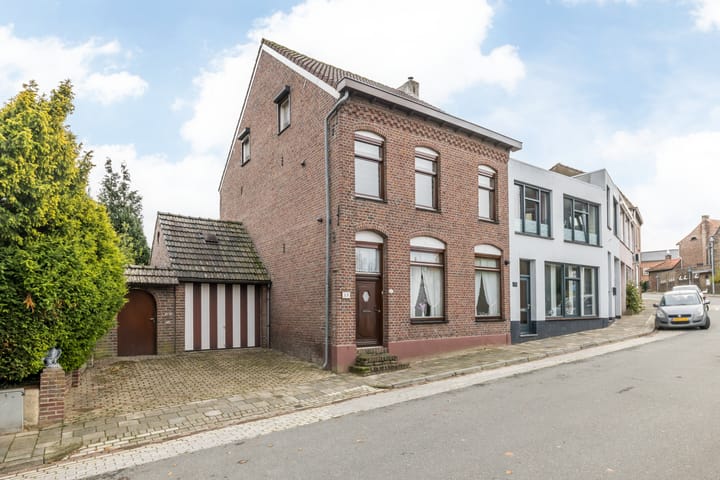 Photo 43 of Servatiusstraat 15