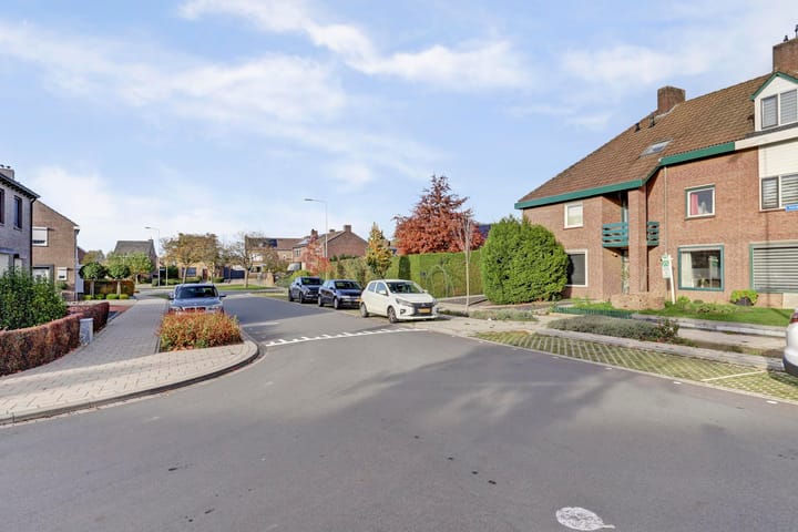 Photo 9 of Heideveldweg 15-B