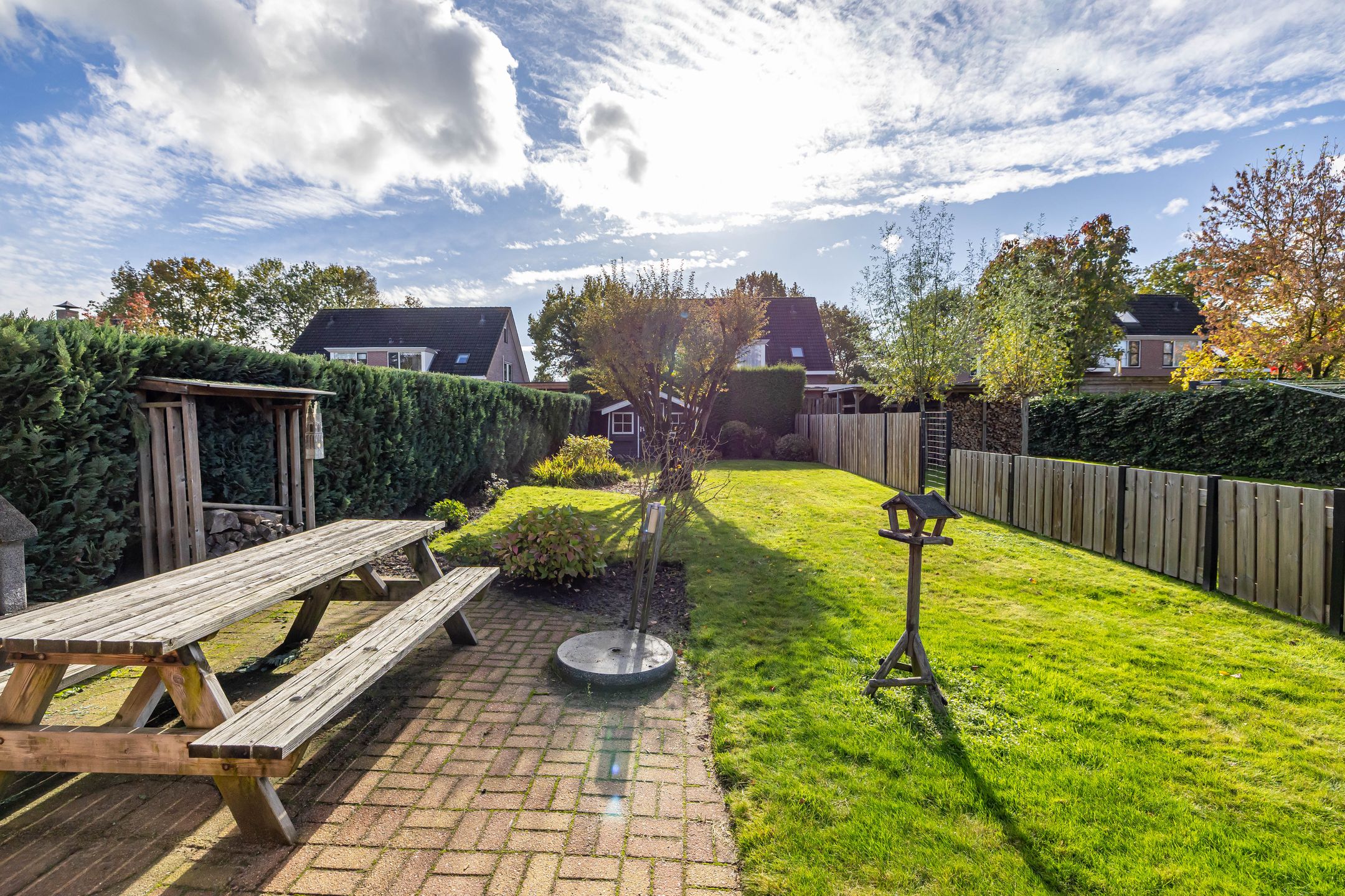 Photo 3 of Bonnen 12-D