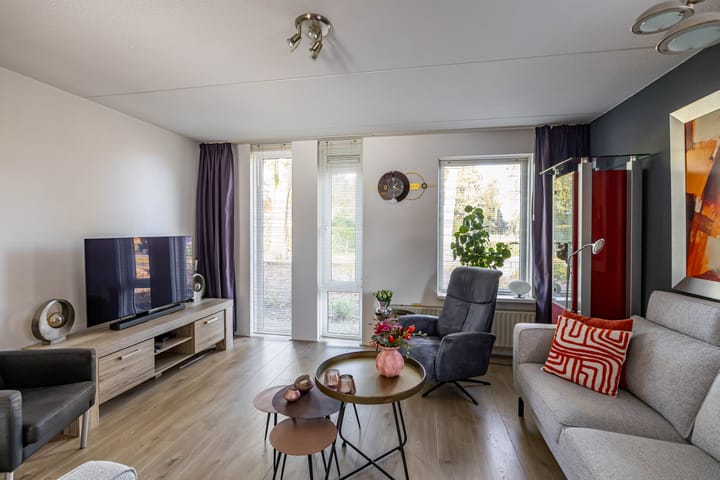 Foto 12 van Bonnen 12-D