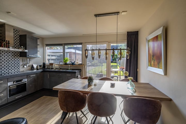 Foto 20 van Bonnen 12-D