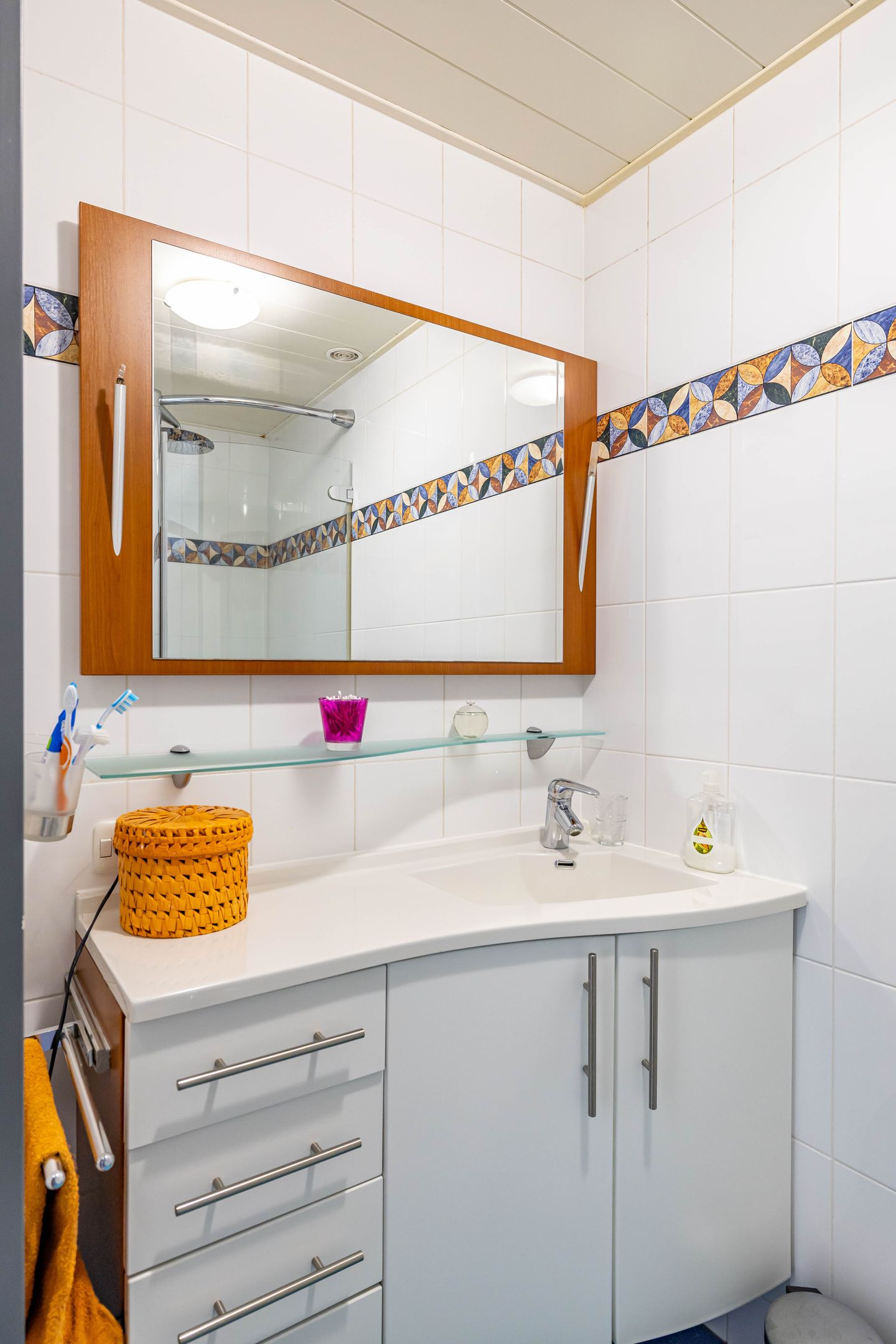 Photo 34 of Bonnen 12-D