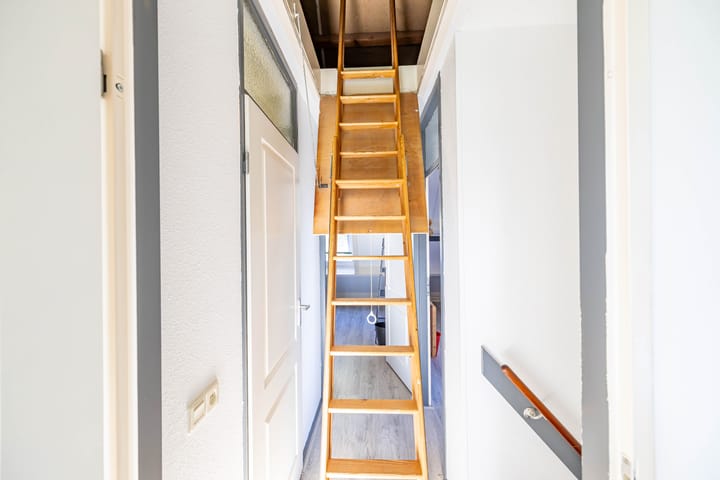 Foto 36 van Bonnen 12-D