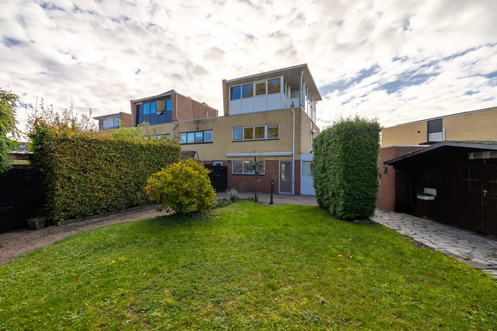 Foto 2 van Medler 10