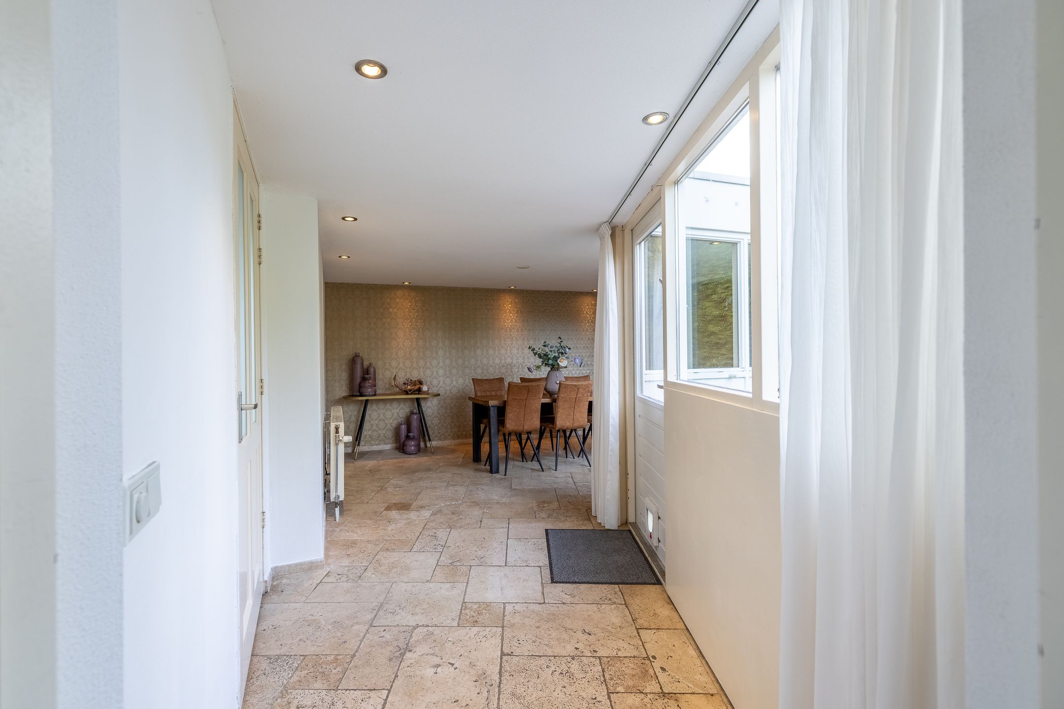 Foto 12 van Medler 10