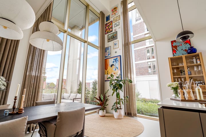 Foto 10 van Madridstraat 88-B