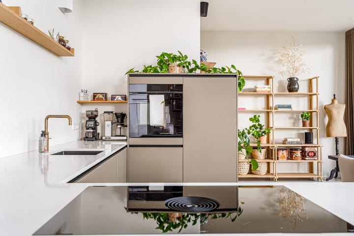 Foto 24 van Madridstraat 88-B