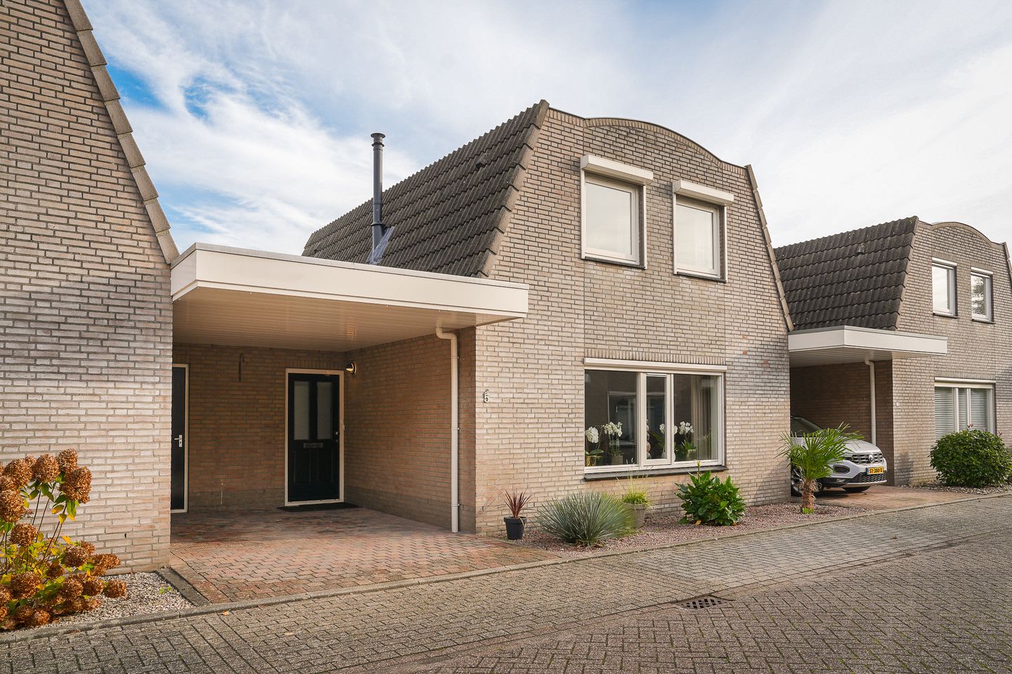 Foto 1 van Baselaarstraat 5