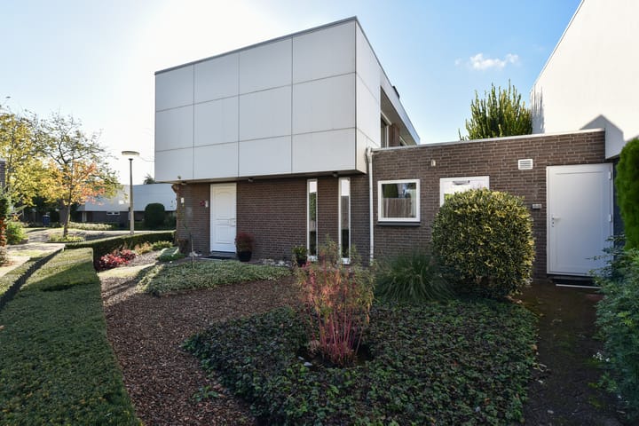 Photo 4 of Brunel 17