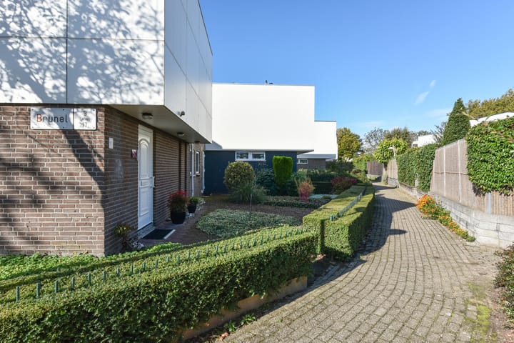 Foto 5 van Brunel 17